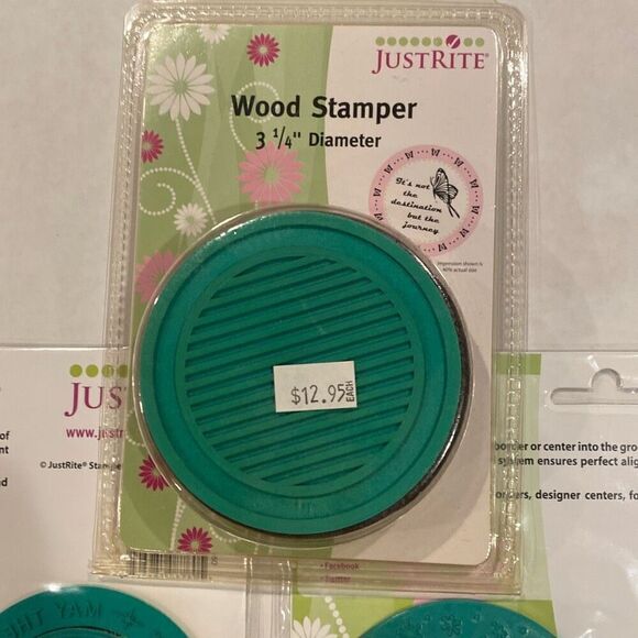 JustRite Wood Stamper 3 1/4” Round w 2 Stamp Sets Christmas Borders & Centers - Picture 2 of 7